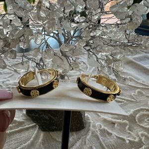 Tory Burch Elegant Black and Gold Hoop  Earrings